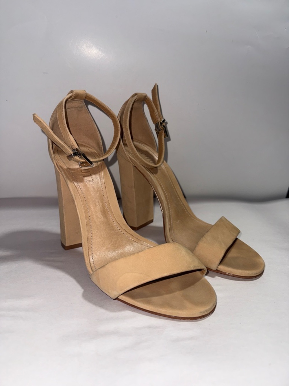Schutz Enida Suede Block Heel Sandals Nude Beige size 7b 4 inch heel